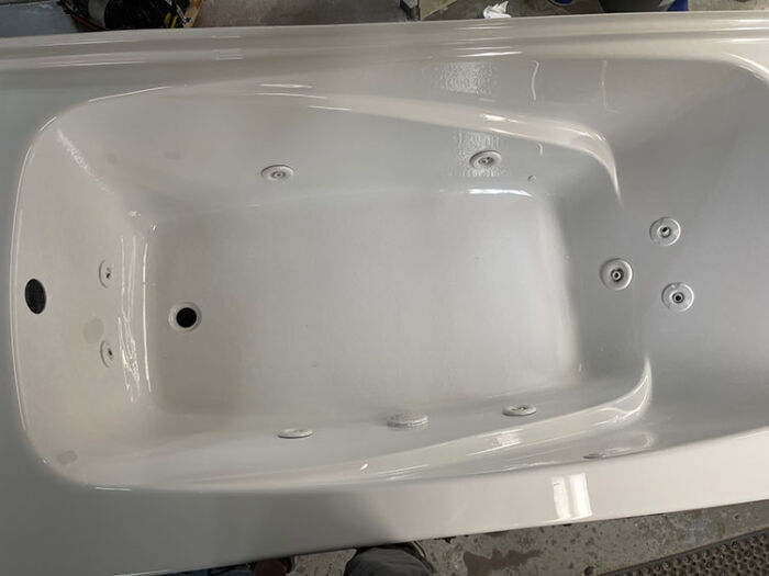 Escape 6636 Left Hand Silver Series with Hydro Massage - Size: 66" x 36" x 22" - Jets: 9 Water Jets - Image 2