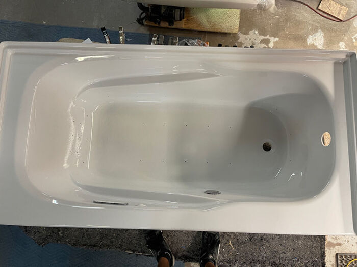Mystique Jr. 6030 Right Hand Gold Series with Air Massage - Size: 60" x 30" x 20" - Jets: 18 EZ Clean™ Air Jets on Sidewall - Image 3