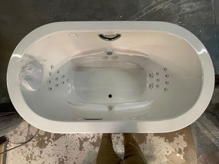 Rosabella 6636SD Free Standing 43 Jet Series with Hydro & Air Massage, w/ Access Panel - Size: 66" x 36" x 28" - Jets: 43 Total Jets - Image 2