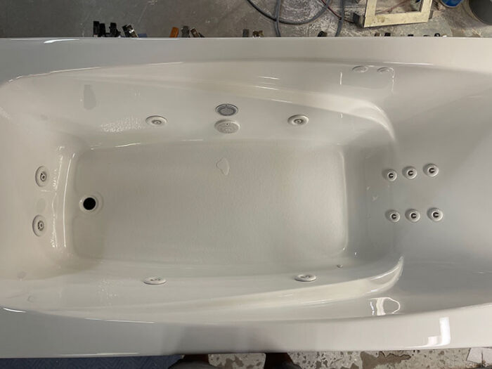 Serenity 7236 Gold Series with Hydro Massage - Size: 72" x 36" x 21" - Jets: 12 Water Jets - Image 3