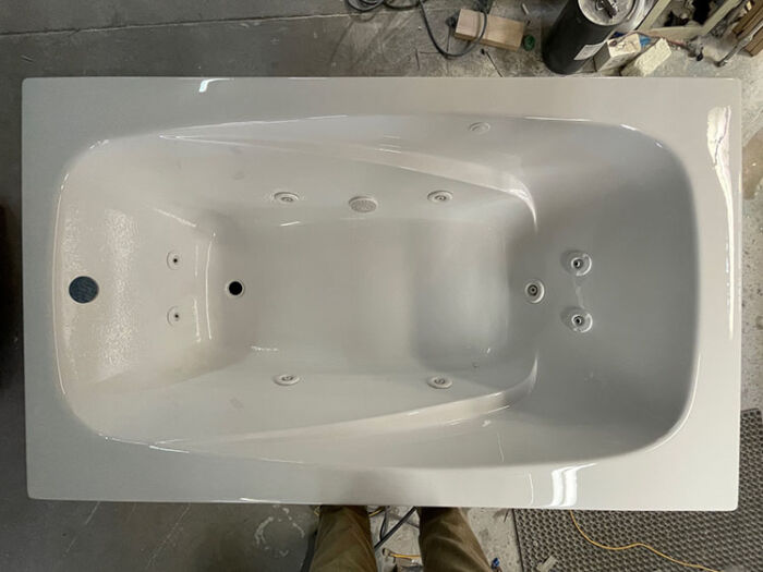 Serenity 6036 Silver Series with Hydro Massage - Size: 60" x 36" x 22" - Jets: 9 Water Jets - Image 3