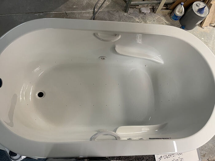 Zen Oval 6636 Platinum Series with Air Massage - Size: 66" x 36" x 24" - Jets: 34 EZ Clean™ HTT Air Jets - Image 3